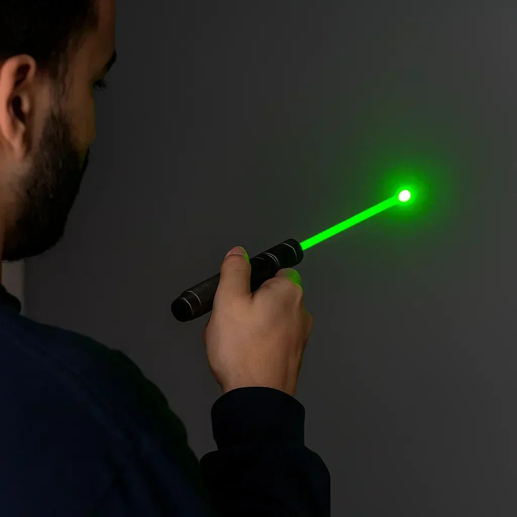 Laserové ukazovátko s dalekým dosahem Pro Edition — dosah paprsku 10 000 m