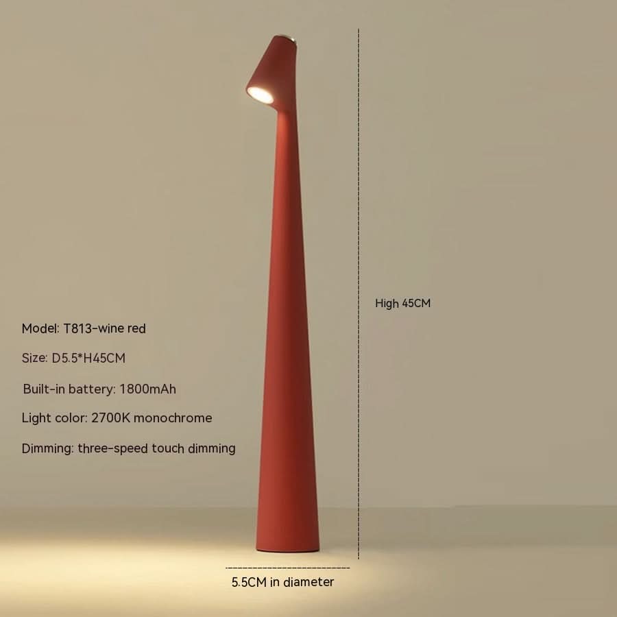 Genopladelig bordlampe i metal — stilfuldt ledningsfrit stemningslys