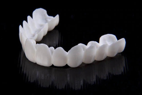 Prótesis dental — ajuste cómodo, sonrisa que aumenta la confianza