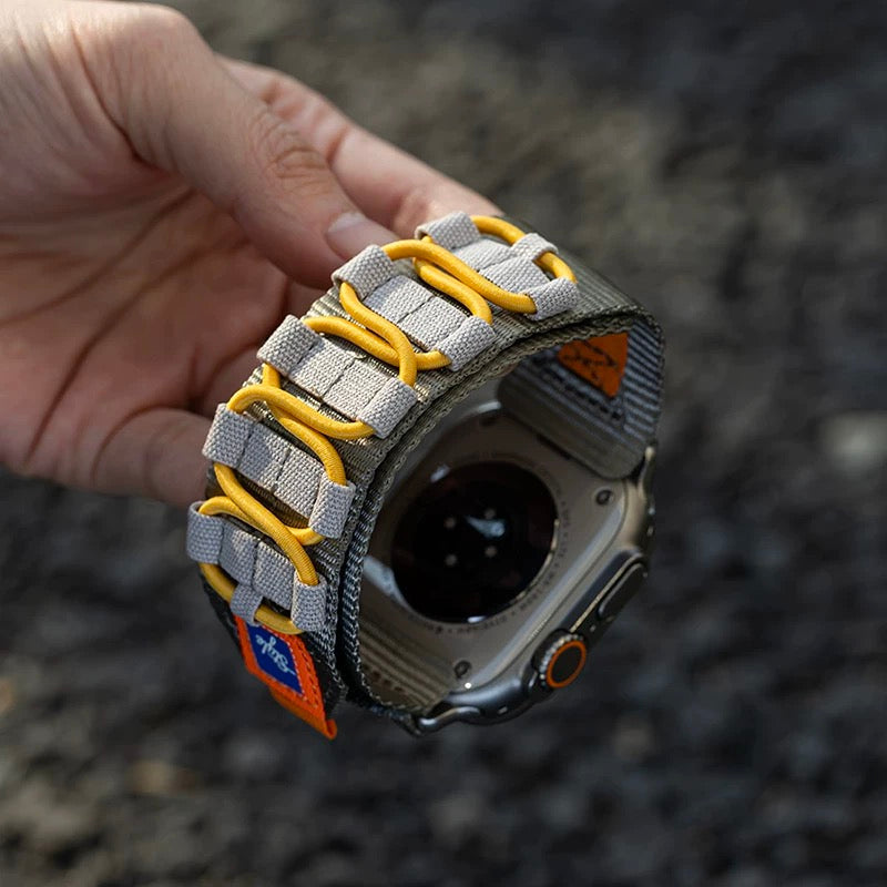 Designet, vevd nylonrem til Apple Watch — robust militærstil
