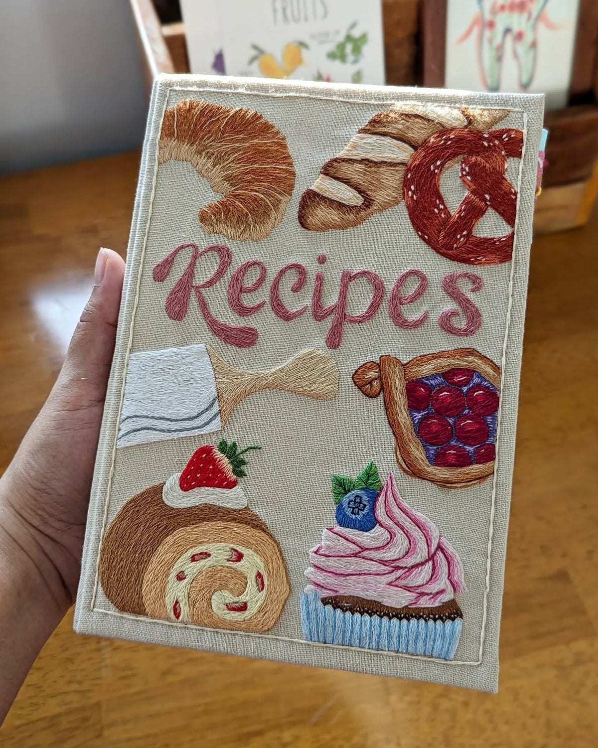 Notebook - Handmade Recipe Journal - Embroidered Fabric Cover - RecipeHeart | livraina