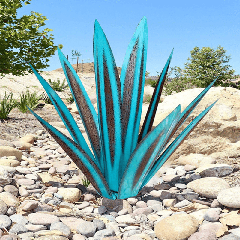 Agave Metal Garden Lamp — Turquoise Copper Outdoor Sculpture