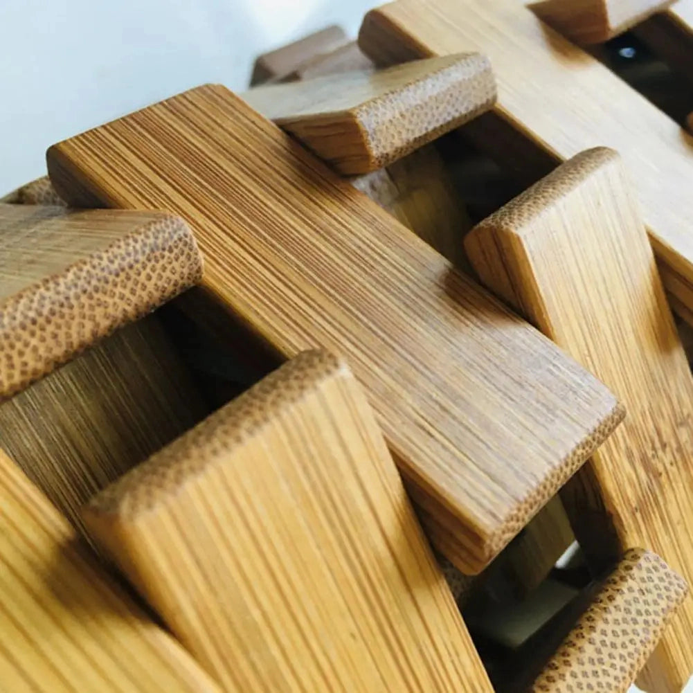 Natuurlijke bamboe-badmat met opvouwbaar ontwerp voor stabiliteit | livraina