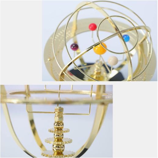 Orrery de latão Aurora — Modelo artesanal do sistema solar com cinco planetas