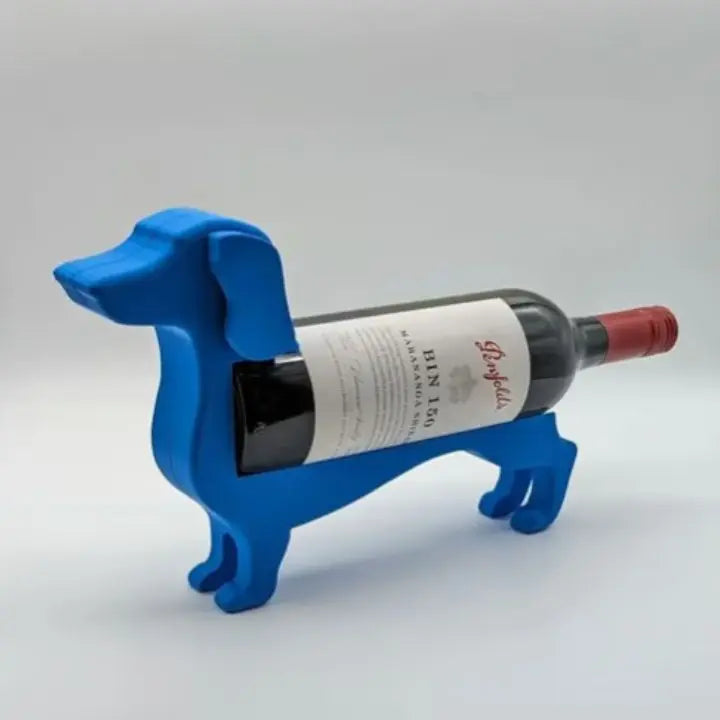Weinflaschenhalter in Dackelform — Verspieltes Silhouettendesign