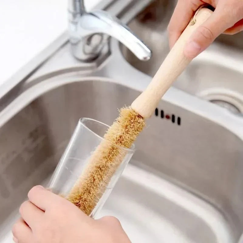 Cepillo de cocina de fibra de coco natural para una limpieza a fondo | livraina