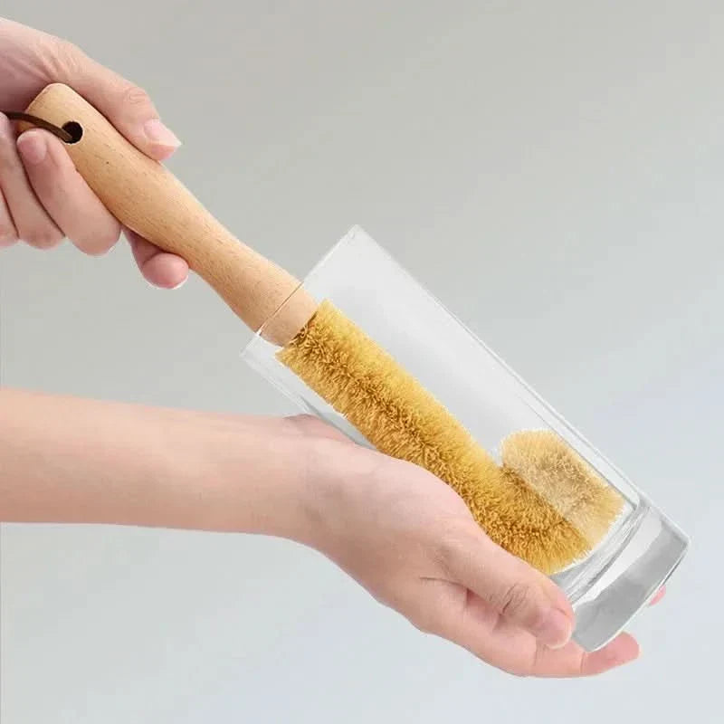 Cepillo de cocina de fibra de coco natural para una limpieza a fondo | livraina