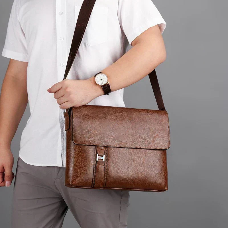 NobleCraft Large Leather Messenger Bag for Work and Play | livraina