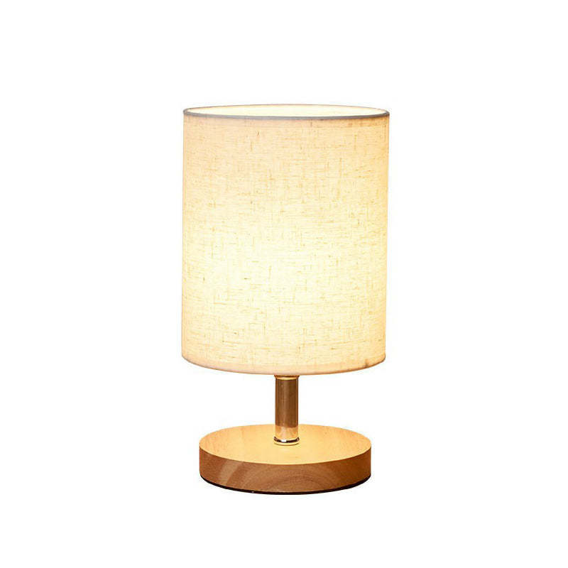 Stolní lampa Natural Elegance s dřevěnou základnou a lněným stínidlem | livraina