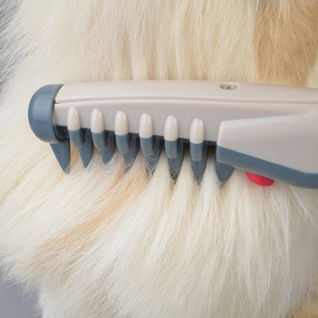 Gentle Pet Fur Trimmer for Cat and Dog Knot Removal