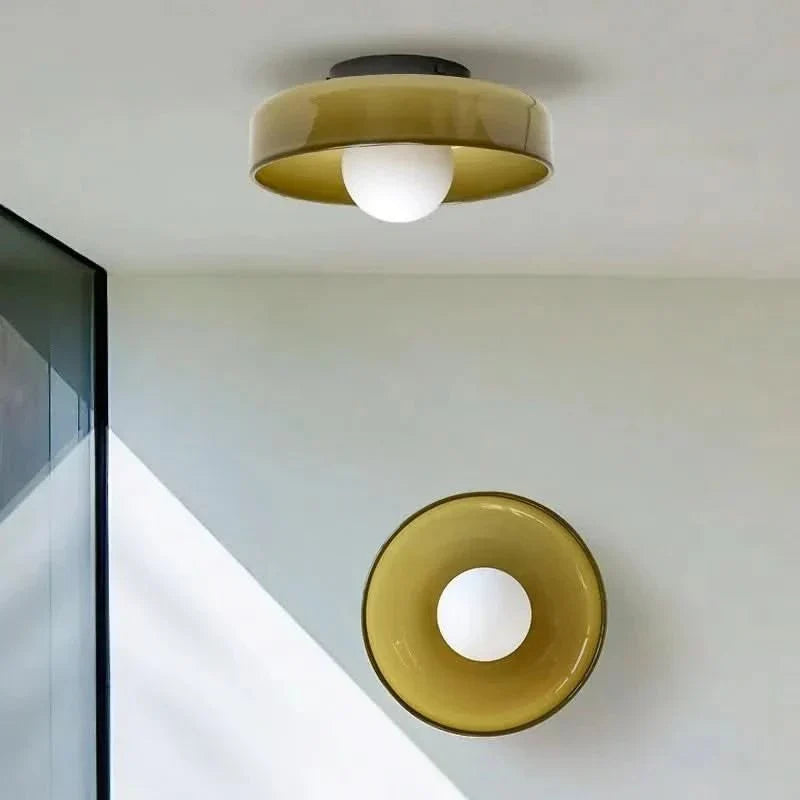 LumenGlow Nordic-loftslampe i glas — varmtransparent skærm