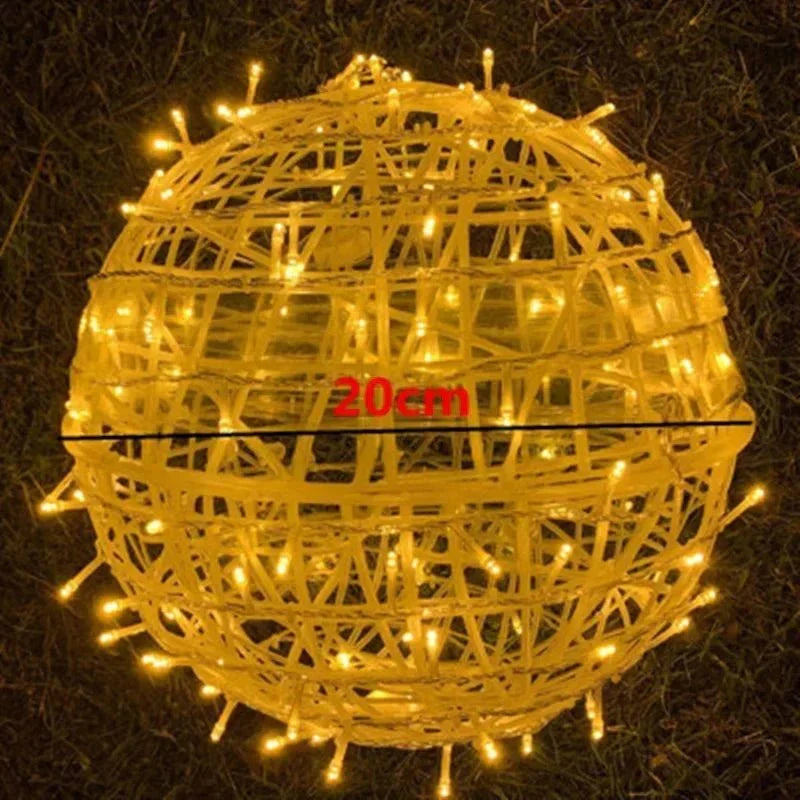 Sfere luminose d'atmosfera a LED AuroraGlow — Sfere luminose intrecciate