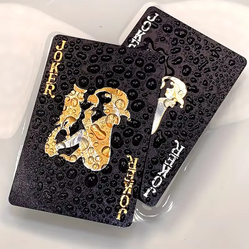 黑金防水扑克套牌——2.5 x 3.5英寸纸牌，金箔印刷