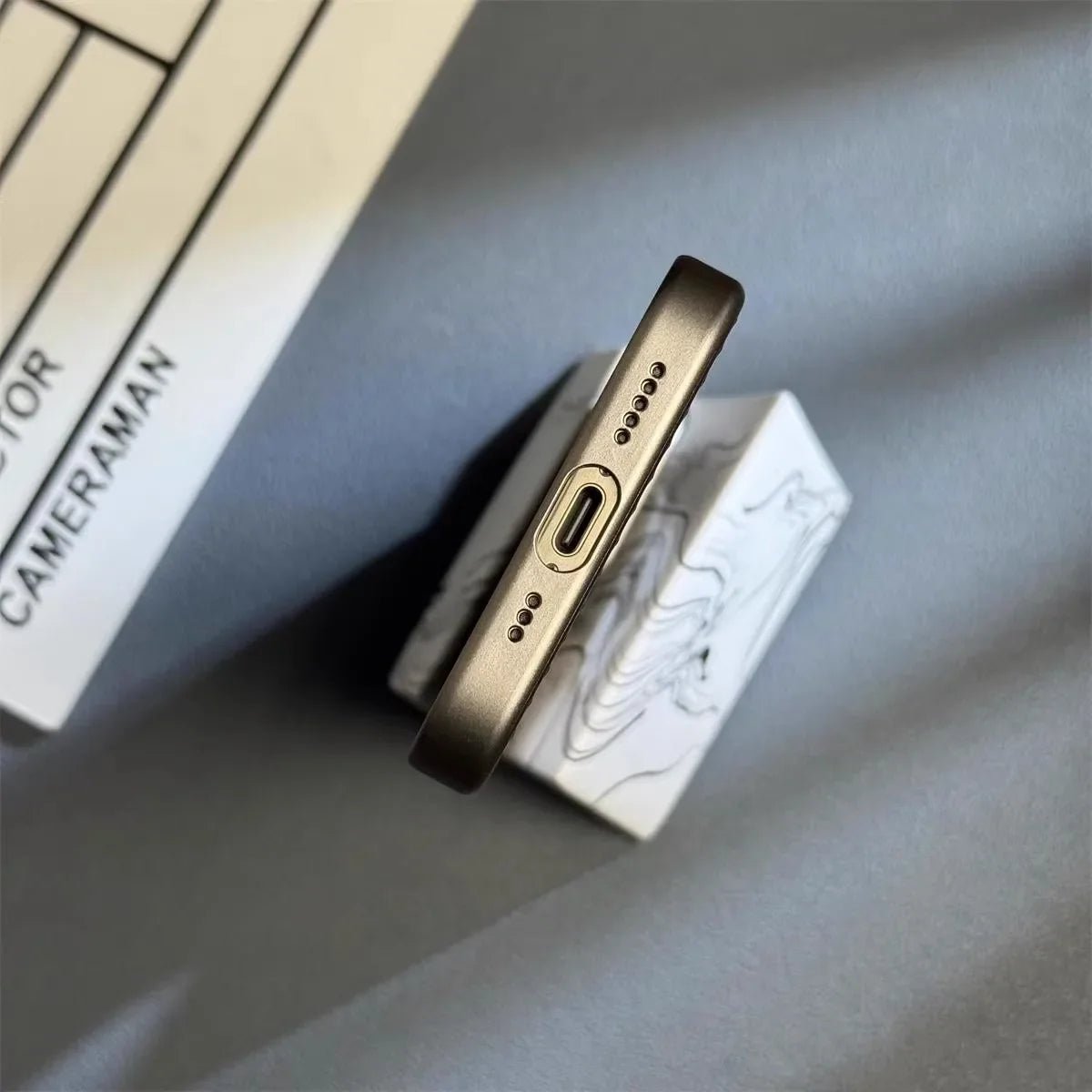 Custodia ultra sottile AeroSlim per iPhone — Testata secondo standard militari, protezione dalle cadute