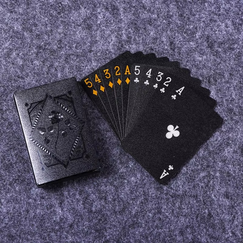 黑金防水扑克套牌——2.5 x 3.5英寸纸牌，金箔印刷