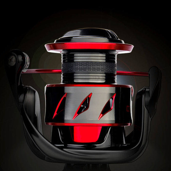 AquaStrike 纺车轮 — 10+1 轴承，18kg 泄力，适用于淡水
