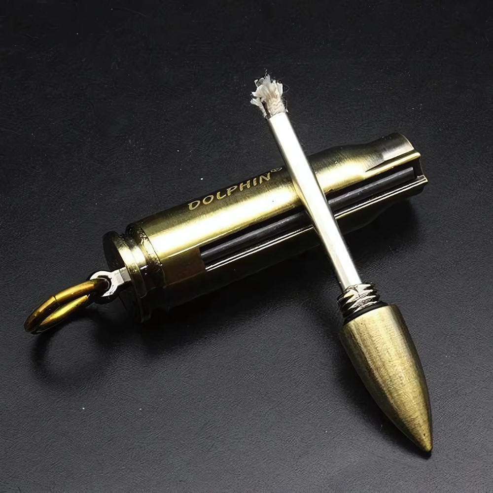 Waterproof Flint Fire Starter Keychain — Compact Survival Tool