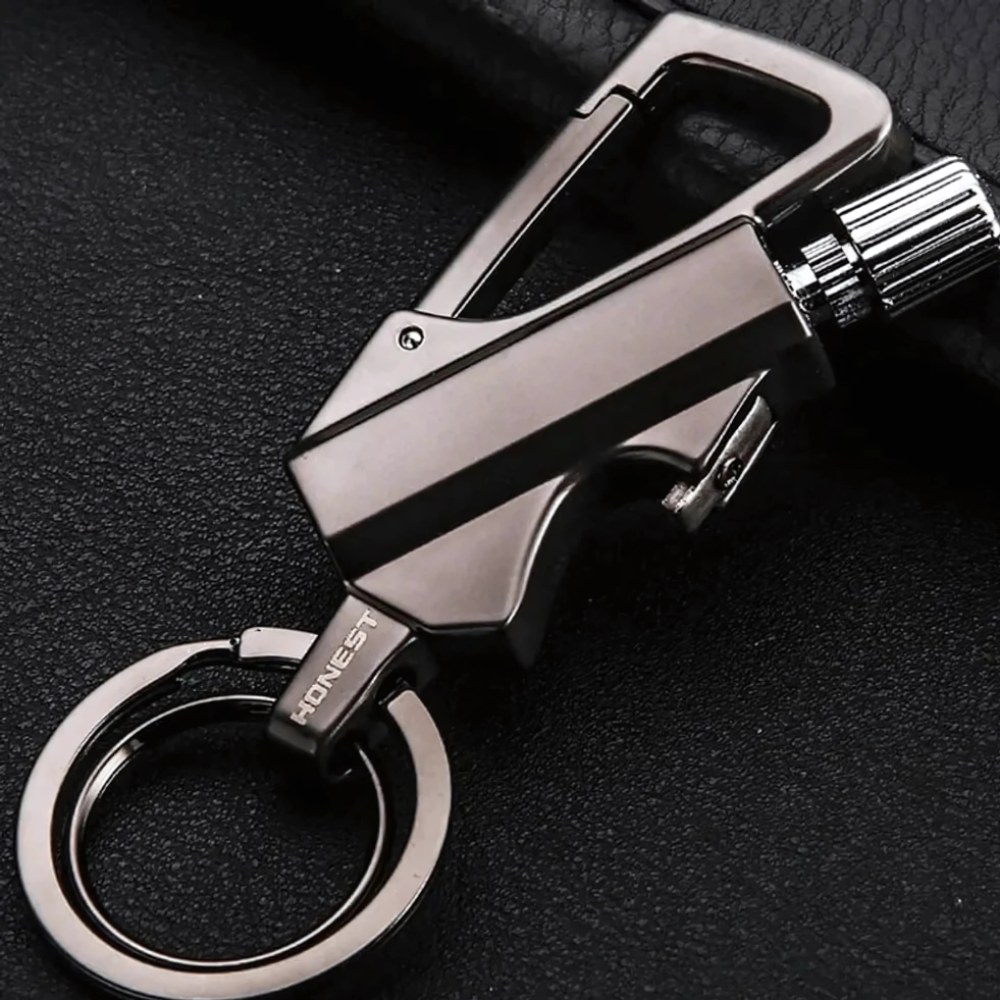 Waterproof Flint Fire Starter Keychain — Compact Survival Tool