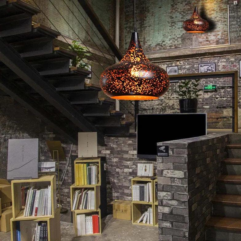 Vintage-Deckenleuchte im industriellen Messingrohr-Design | livraina