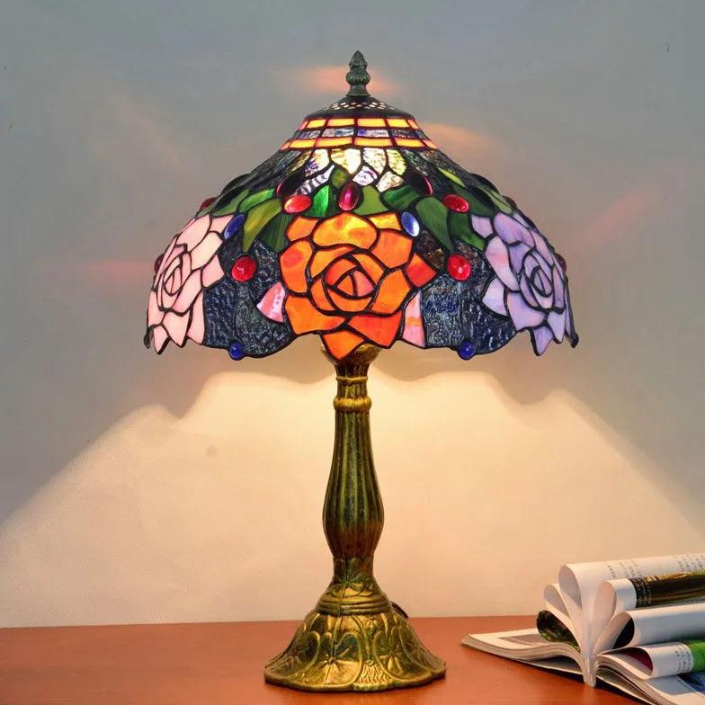 Barevné vintage skleněné stolní lampy v evropském stylu | livraina