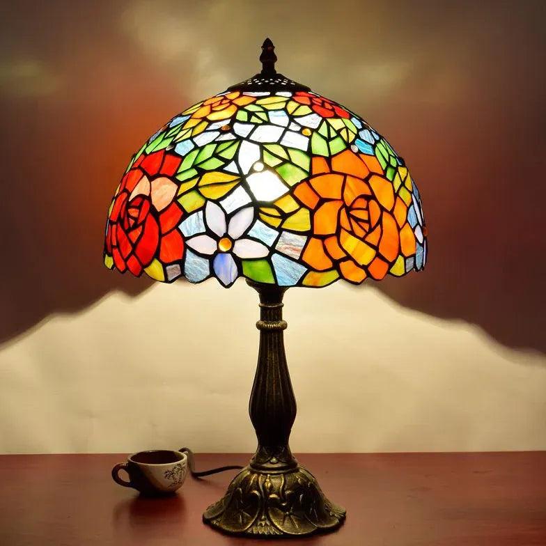 Barevné vintage skleněné stolní lampy v evropském stylu | livraina