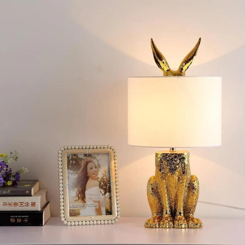 Bordlampe med nordisk harendesign for soverommet | livraina