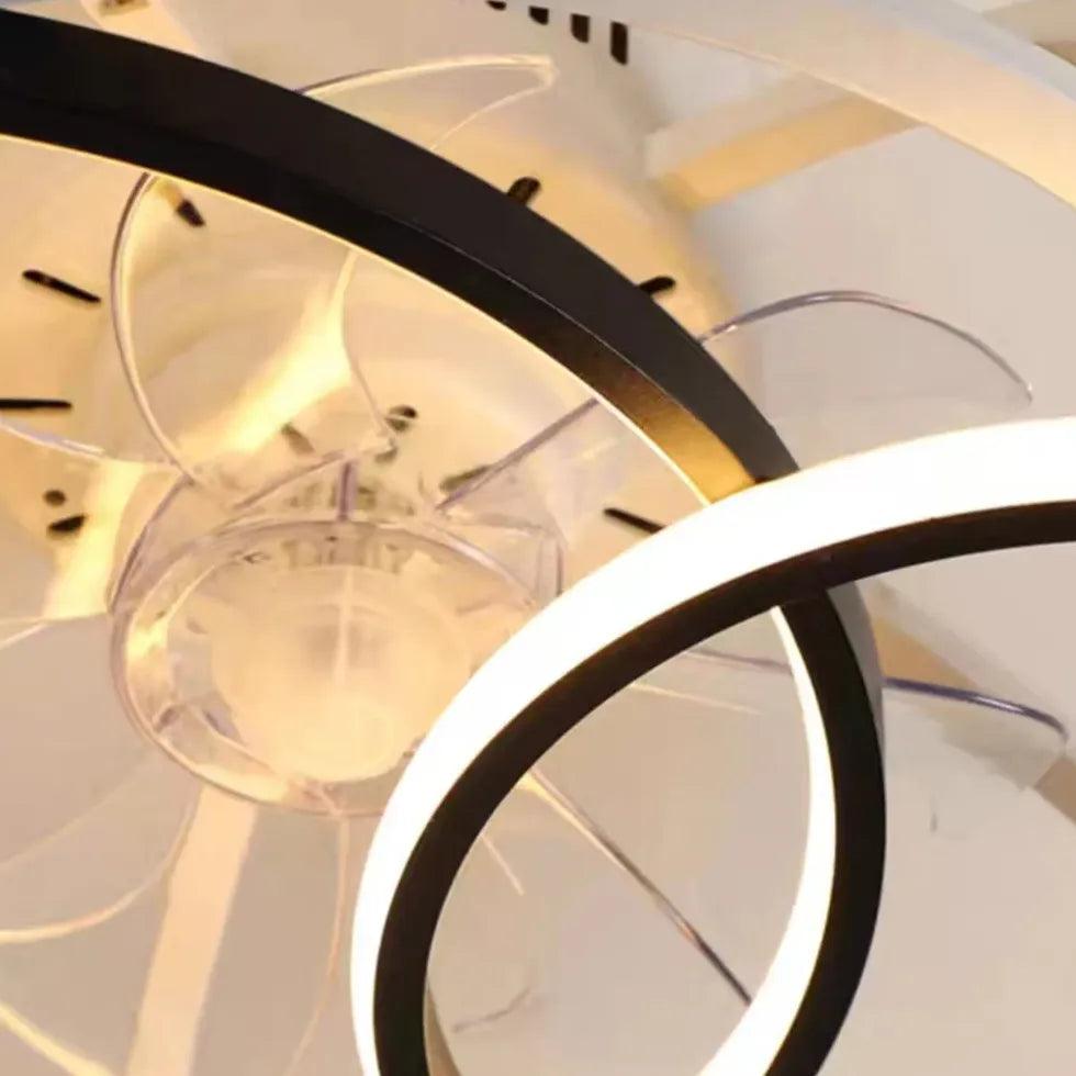 Černý stropní ventilátor se dvěma prstenci a svítidlem do ložnice | livraina