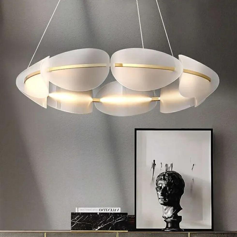Lampada a sospensione rotonda in acrilico a forma di anello e petali | livraina