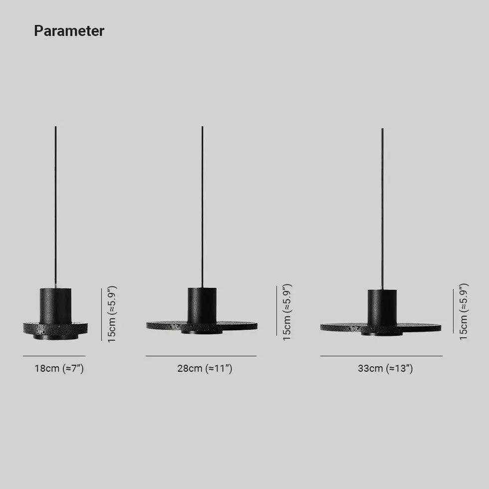 Industrielle schwarze Pendelleuchte mit Lochdesign und Kabel | livraina