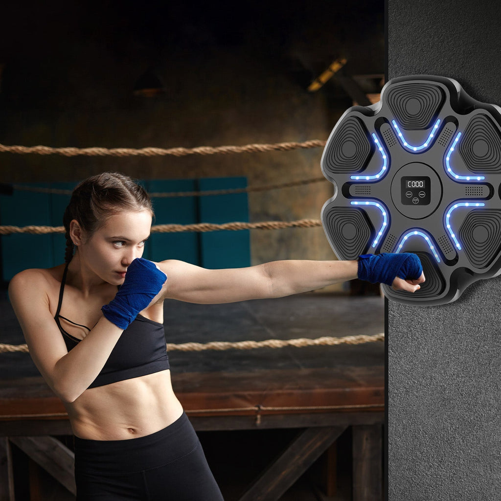 Zenei bokszgép és bokszkesztyűk — Ritmusedző rendszer
