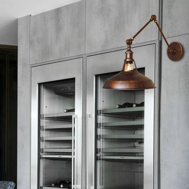 Industriell vegglampe i jern med pannemotiv i vintage-stil | livraina