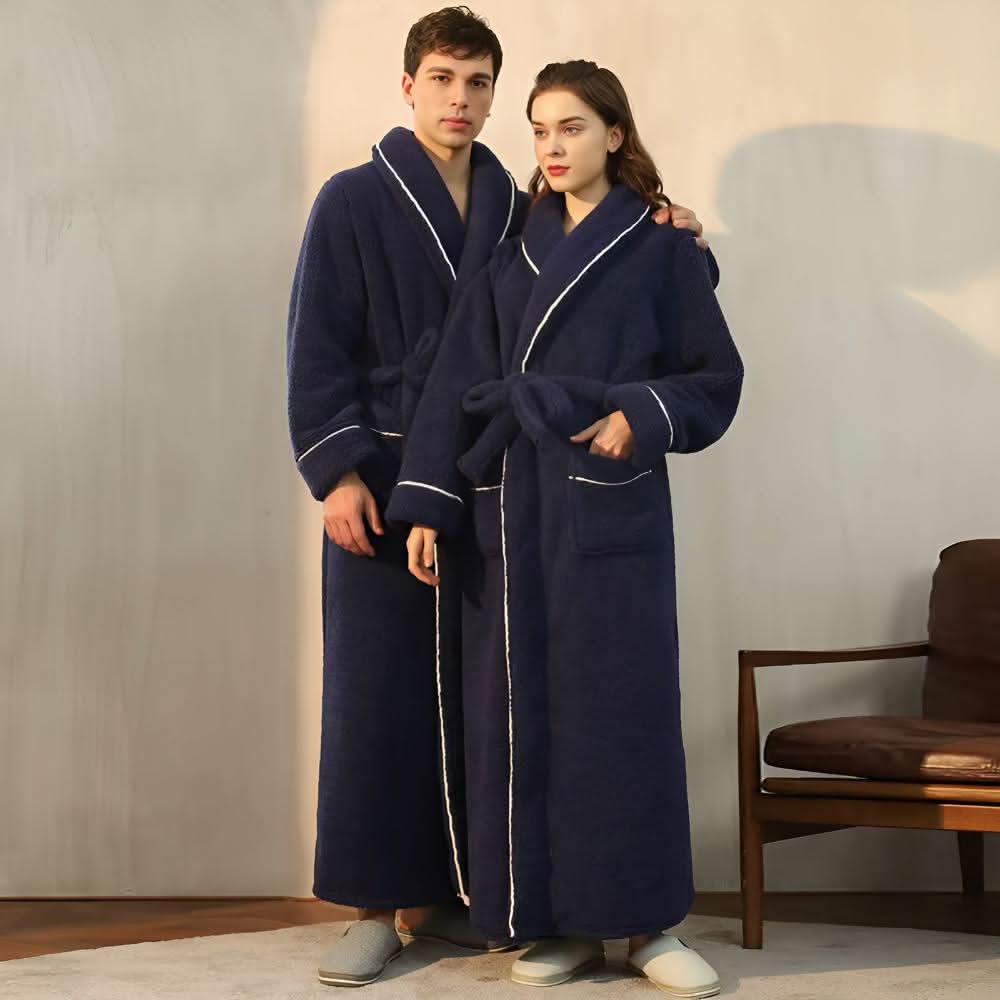 Vestaglia in pile sherpa color corallo alba — Colletto a scialle morbido, scollo aderente