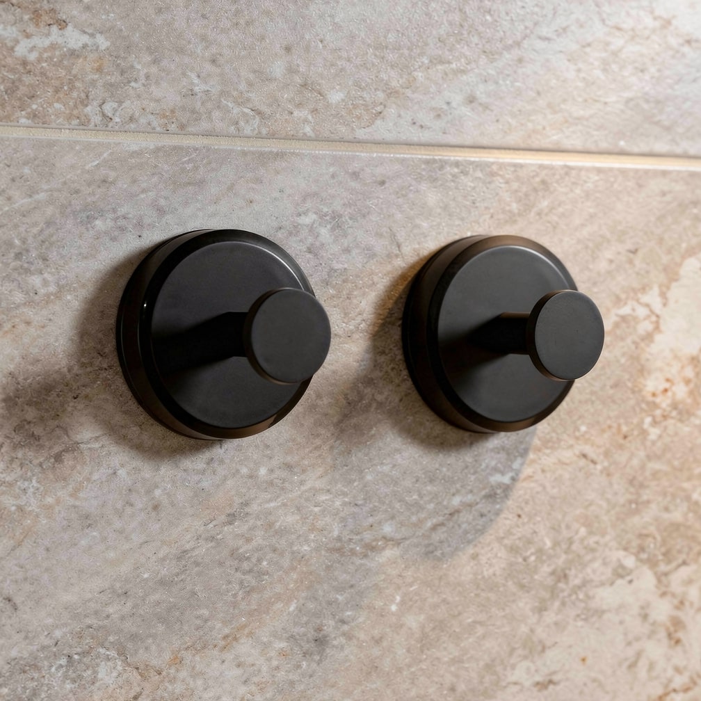 No-Drill Towel Hooks - Suction Cup Holders for Your Bathroom | livraina