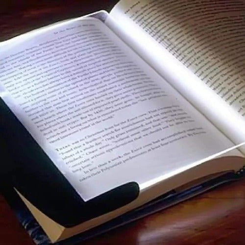 Lampada da lettura portatile — Illuminazione mirata e leggera