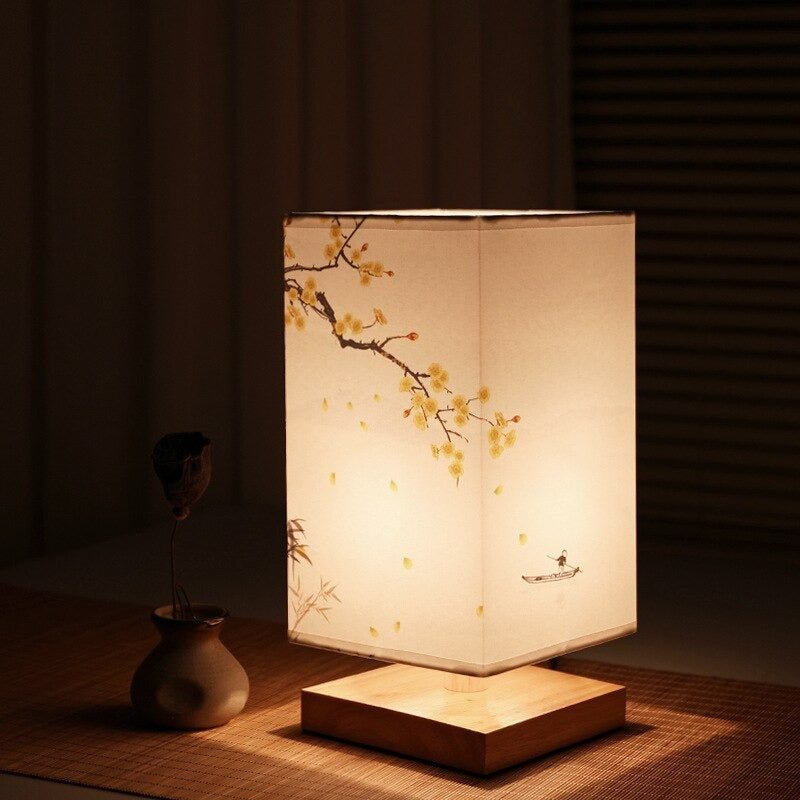 Lampada da tavolo giapponese nordica LumaNova — Paralume in tessuto decorato