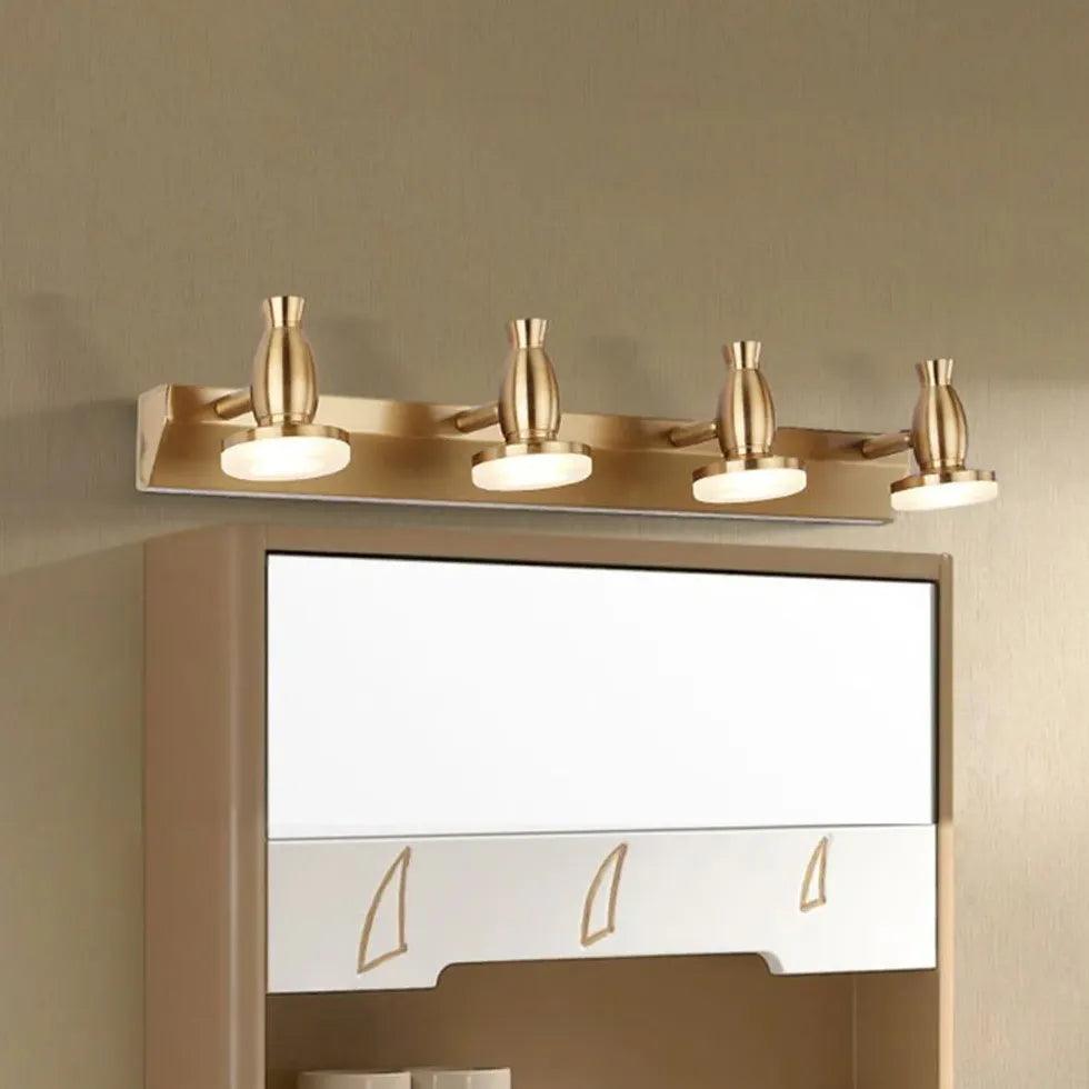 Vintage-tyylinen messinkinen LED-peilivalo kylpyhuoneeseen | livraina
