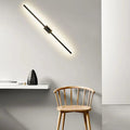 Černé minimalistické dlouhé nástěnné LED světlo | livraina