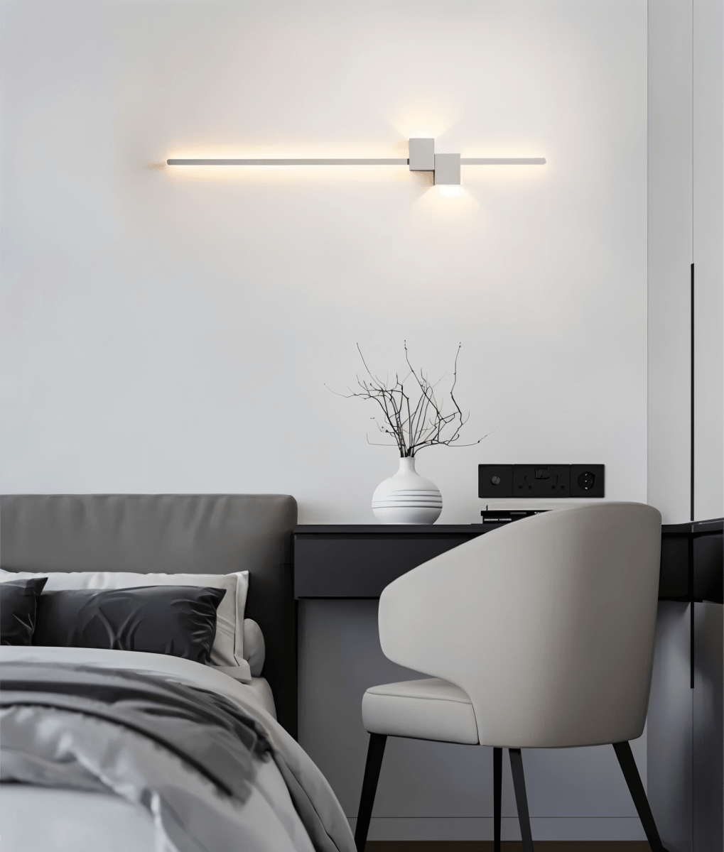 Linea Glow Minimalistische LED-Wandleuchte — Elegantes schwarzes Finish