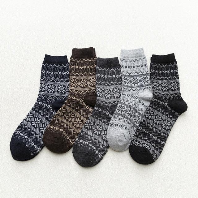 Wool Blend Nordic Socks — Scandinavian Pattern Winter Warmth