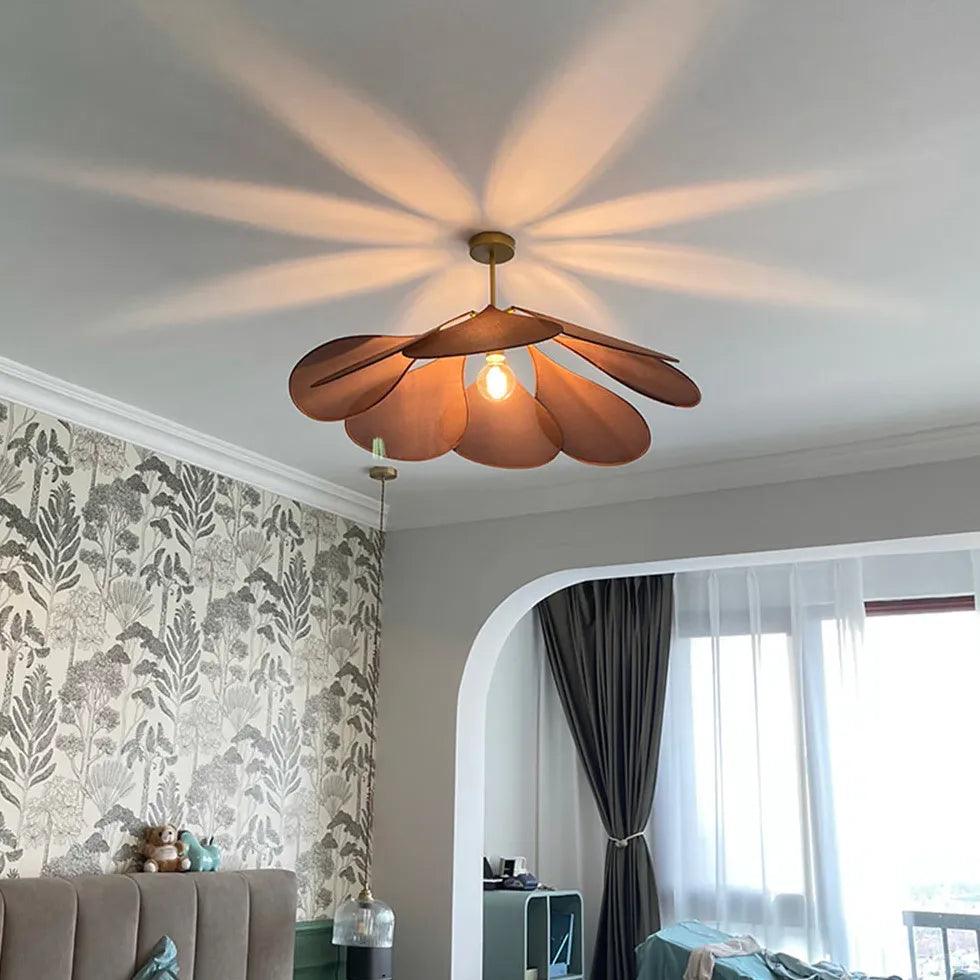 Boheemse vintage hanglampen van stof met bloemblaadjesontwerp | livraina
