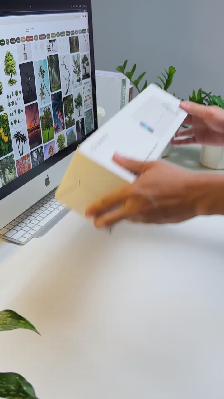 Tapete de secretária NovaCharge ALTI, com duas zonas de carregamento sem fios rápido incorporadas