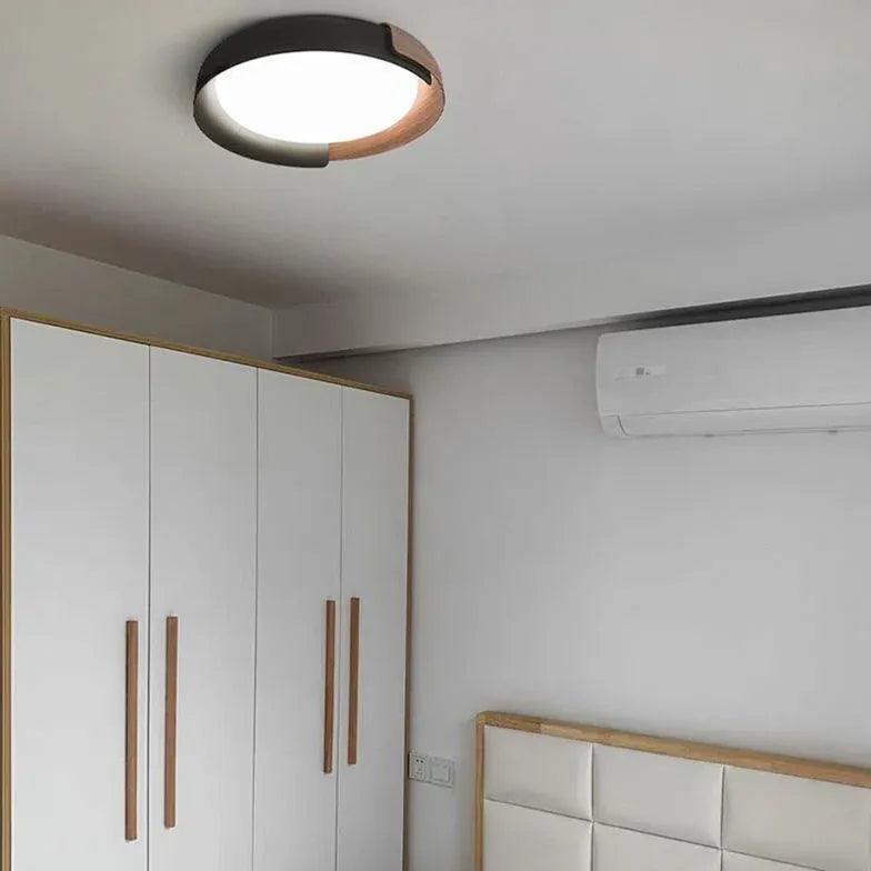 Kontrastierende runde LED-Deckenleuchte aus Holz für das Schlafzimmer | livraina