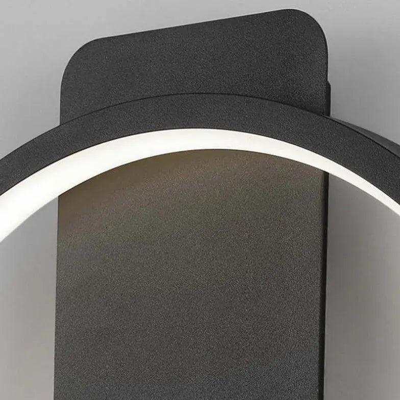 Vegglamper i Art Deco-stil med klokke i nordisk design | livraina