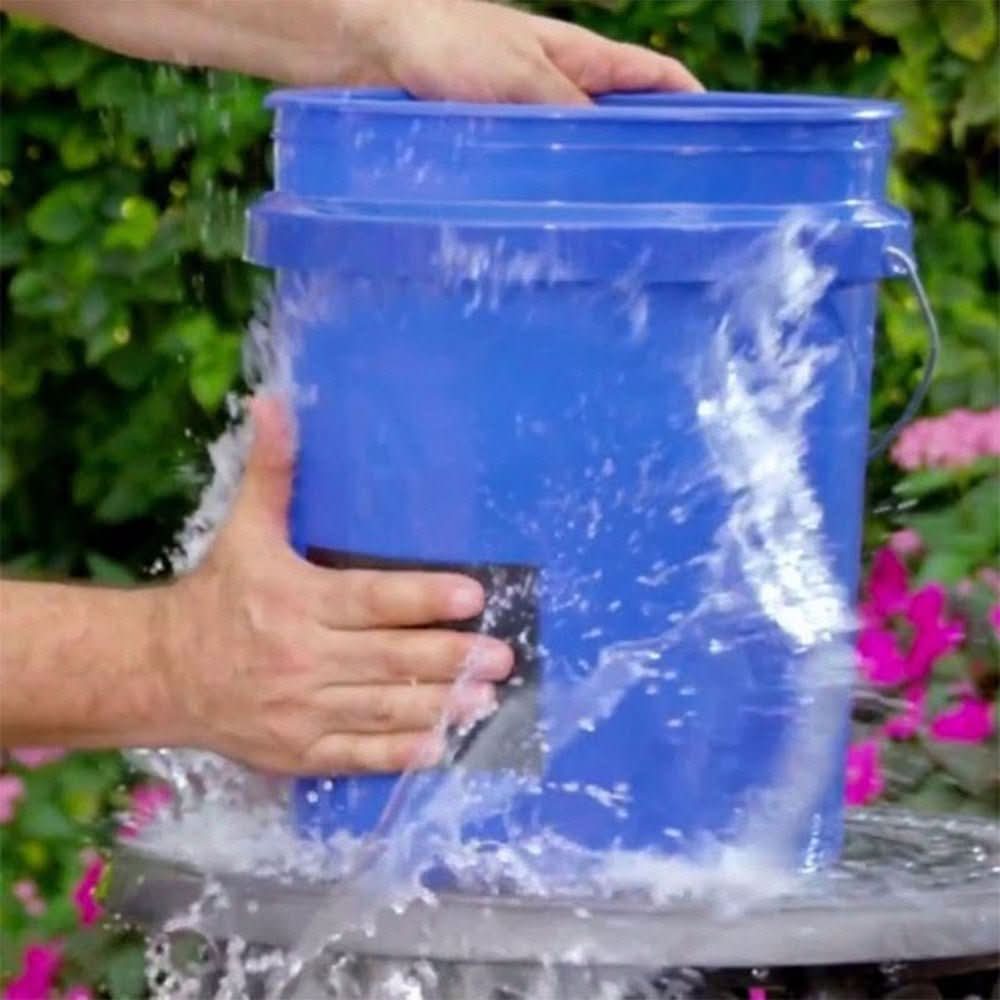 AquaGuard Heavy Duty Waterproof Tape — Rychletěsnicí tmel proti únikům na mokrém povrchu