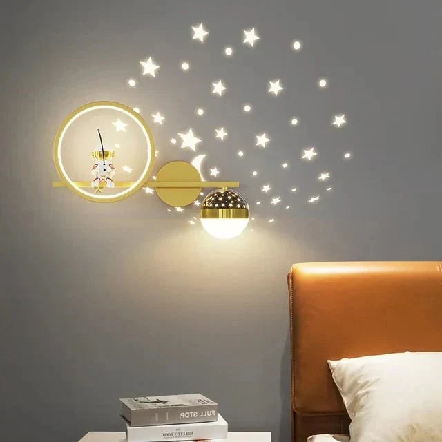 Vägglampa med måne och stjärna för barnrummet | livraina