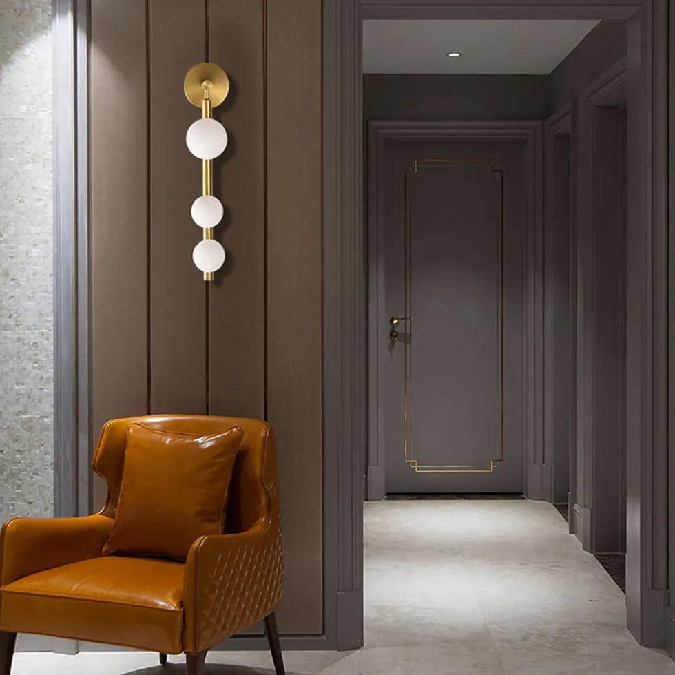Lămpi de perete din sticlă și alamă, pentru un hotel de lux | livraina