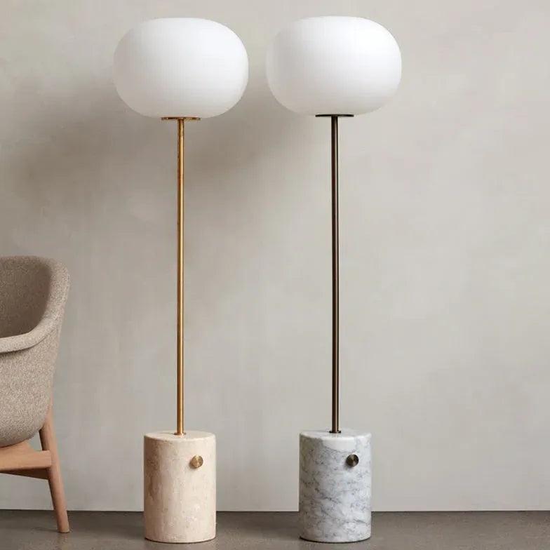 Glas-Stehlampe mit modernem Marmorsockel | livraina