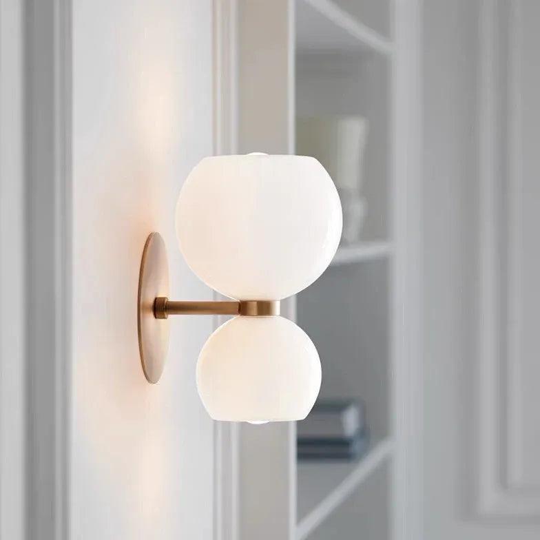Koperen glazen binnenwandlamp met licht naar boven en beneden | livraina