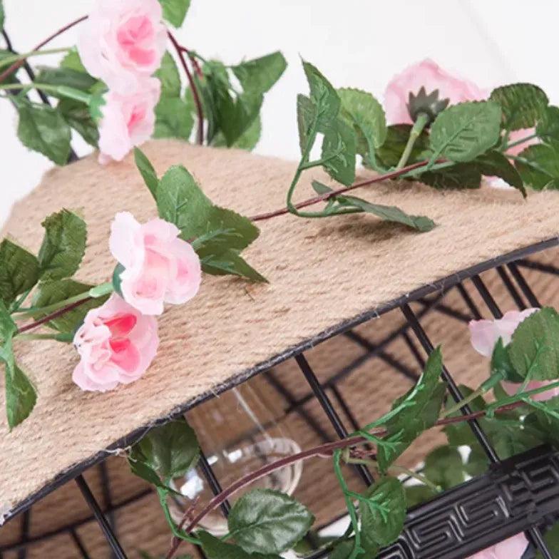 Vintage-pendellampe med dekorativt blomstertema | livraina