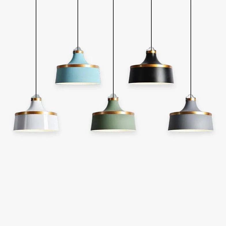 Nordiske pendellamper i aluminium til spisestuen | livraina